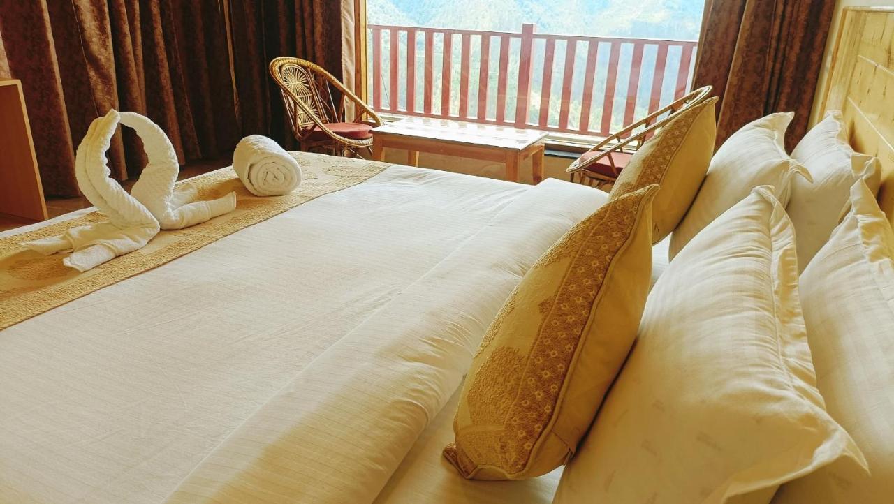 The Vintage Hill Village - Himalayan Boutique Resort Kanatal Ngoại thất bức ảnh