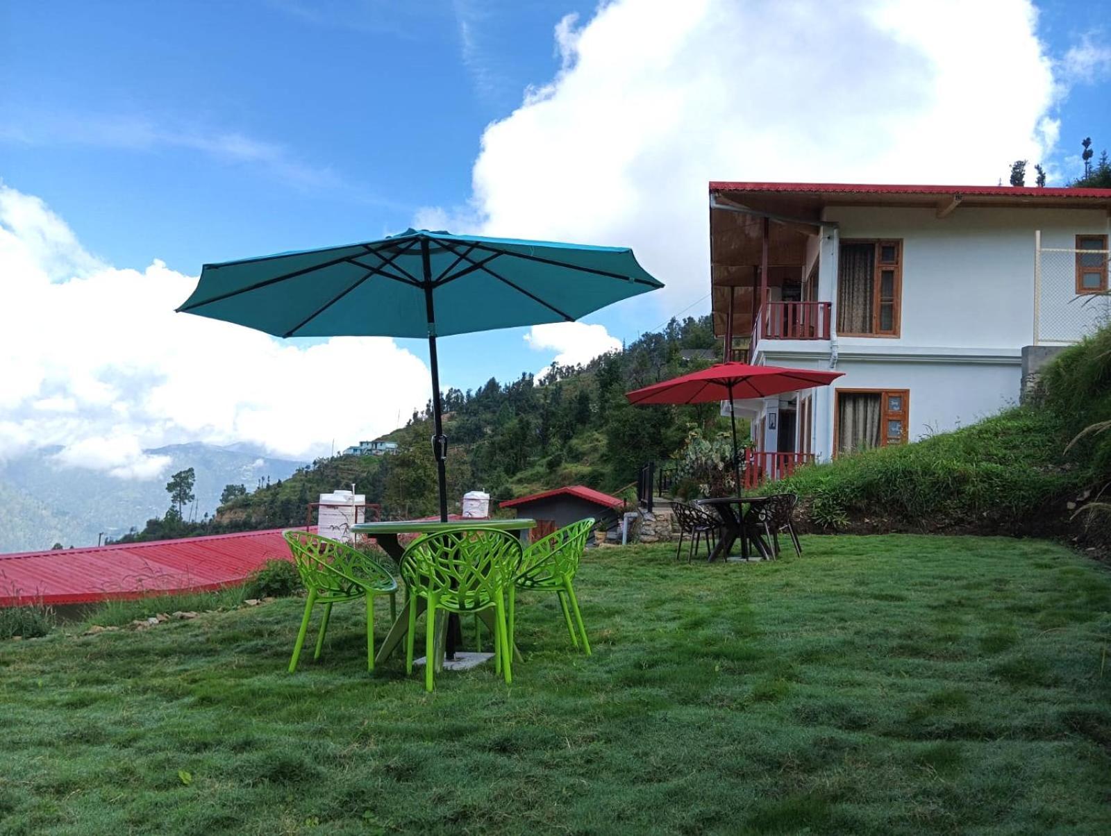 The Vintage Hill Village - Himalayan Boutique Resort Kanatal Ngoại thất bức ảnh