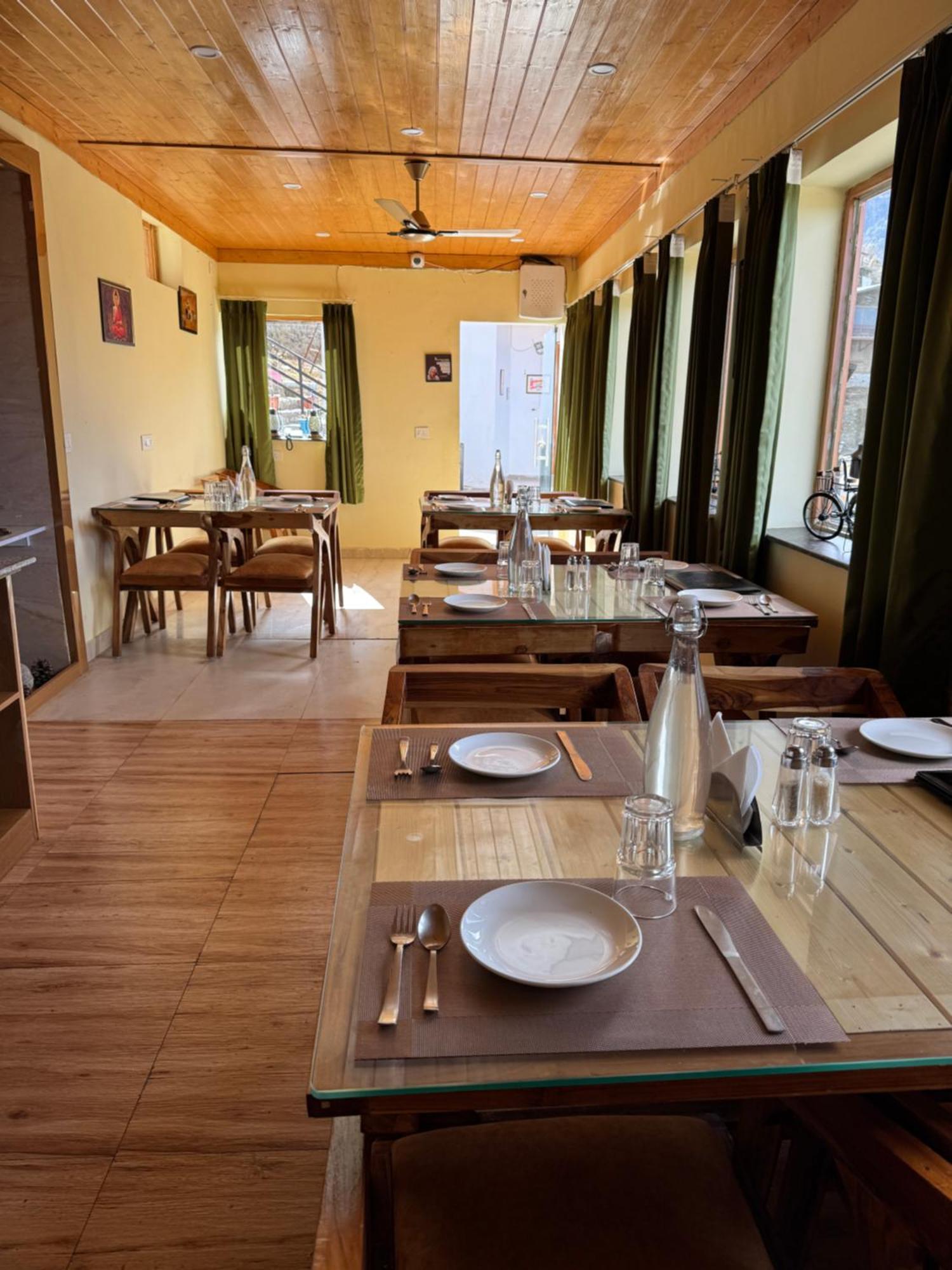 The Vintage Hill Village - Himalayan Boutique Resort Kanatal Ngoại thất bức ảnh