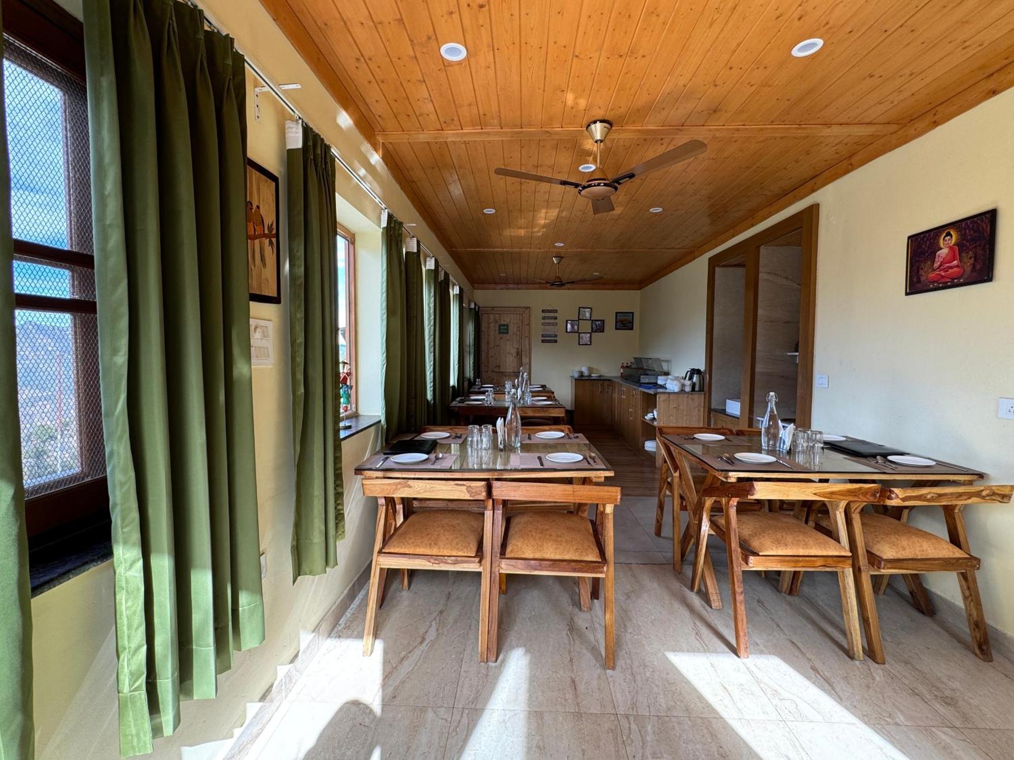 The Vintage Hill Village - Himalayan Boutique Resort Kanatal Ngoại thất bức ảnh