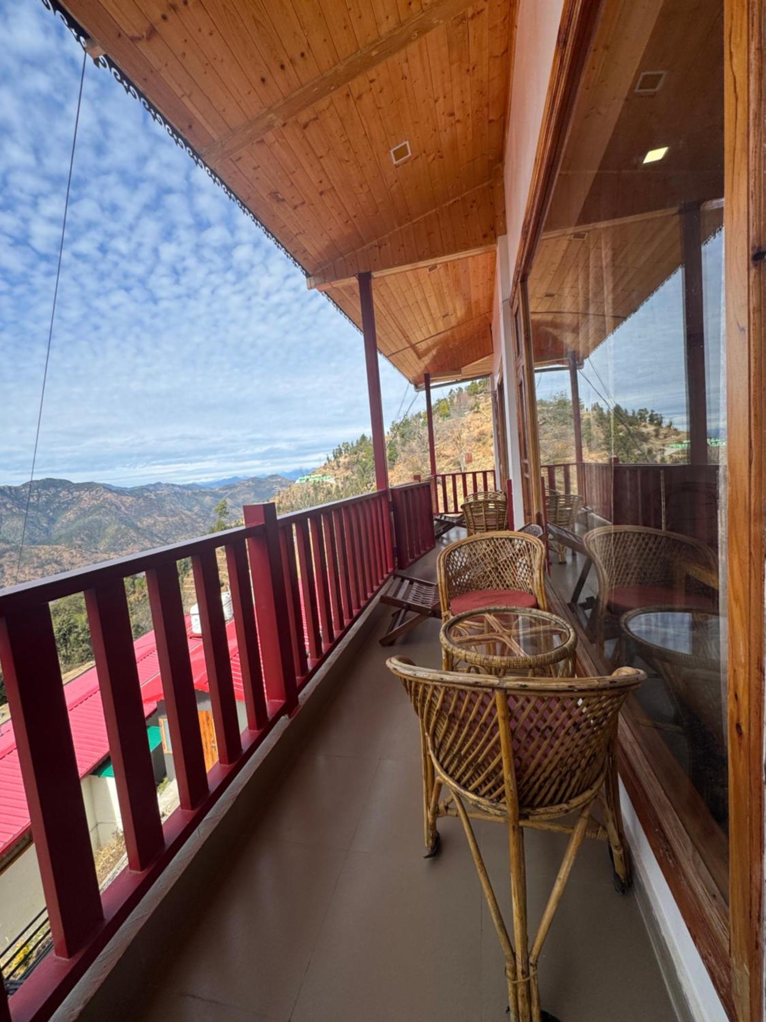The Vintage Hill Village - Himalayan Boutique Resort Kanatal Ngoại thất bức ảnh