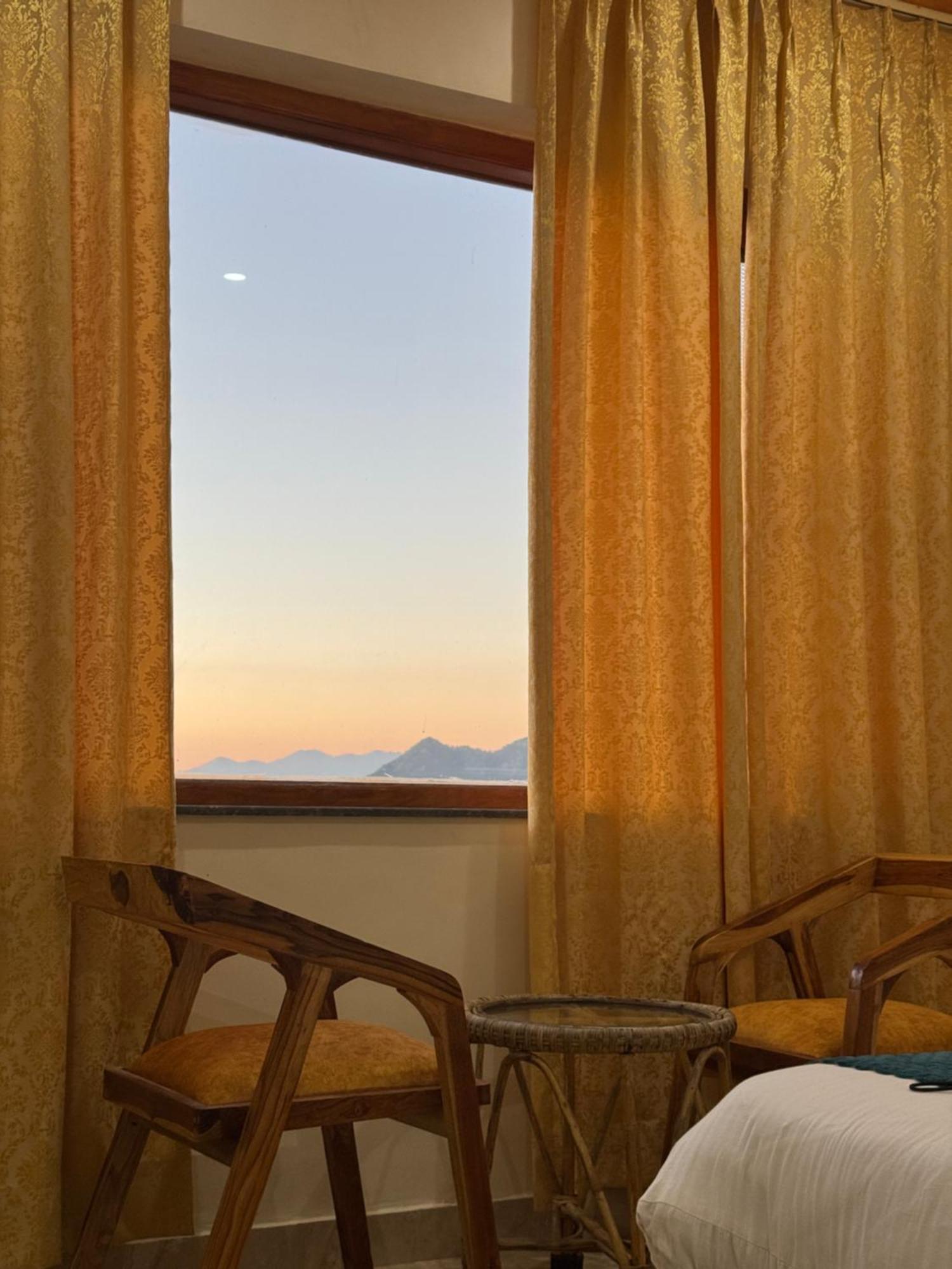 The Vintage Hill Village - Himalayan Boutique Resort Kanatal Ngoại thất bức ảnh